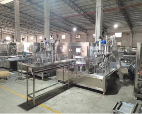 Juice filling and sealing machine sent to Cote d 'Ivoire